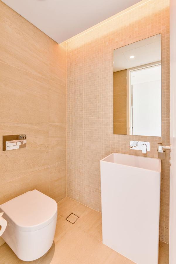 Luxe 3 Bedroom Oceanfront Apartment In The Heart Of Bluewaters Island Dubaj Exteriér fotografie