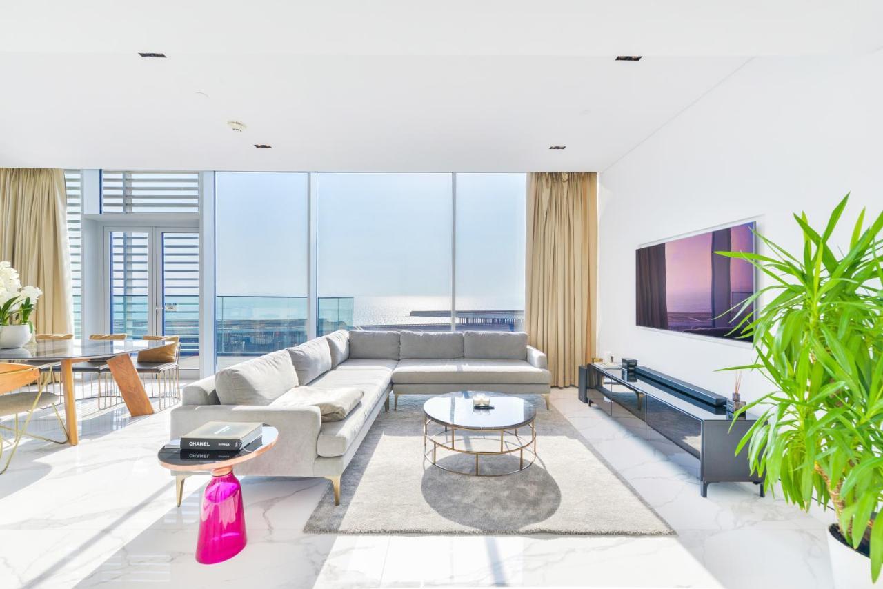 Luxe 3 Bedroom Oceanfront Apartment In The Heart Of Bluewaters Island Dubaj Exteriér fotografie