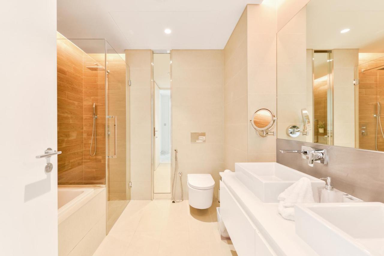 Luxe 3 Bedroom Oceanfront Apartment In The Heart Of Bluewaters Island Dubaj Exteriér fotografie