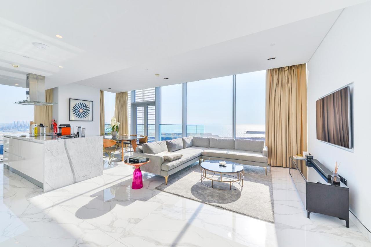 Luxe 3 Bedroom Oceanfront Apartment In The Heart Of Bluewaters Island Dubaj Exteriér fotografie