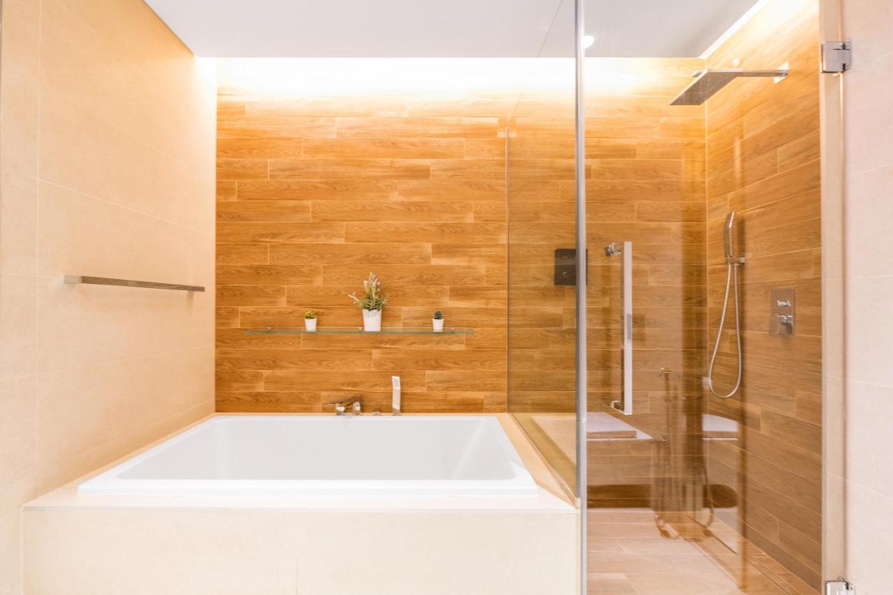 Luxe 3 Bedroom Oceanfront Apartment In The Heart Of Bluewaters Island Dubaj Exteriér fotografie