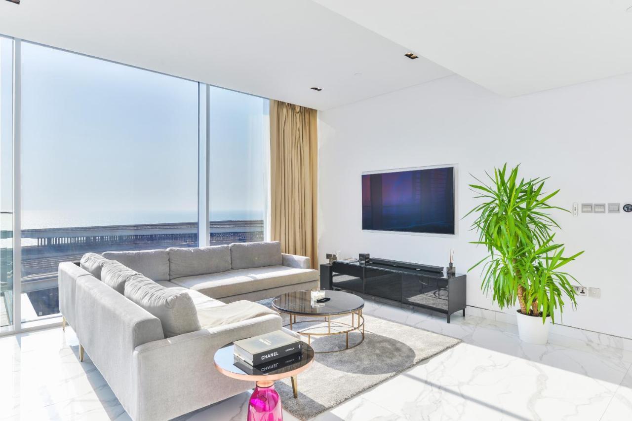 Luxe 3 Bedroom Oceanfront Apartment In The Heart Of Bluewaters Island Dubaj Exteriér fotografie