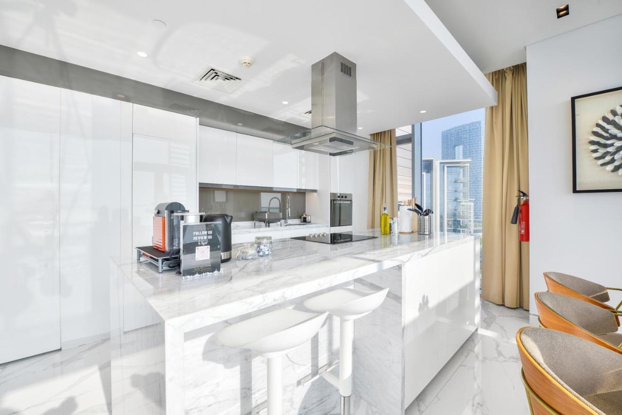 Luxe 3 Bedroom Oceanfront Apartment In The Heart Of Bluewaters Island Dubaj Exteriér fotografie