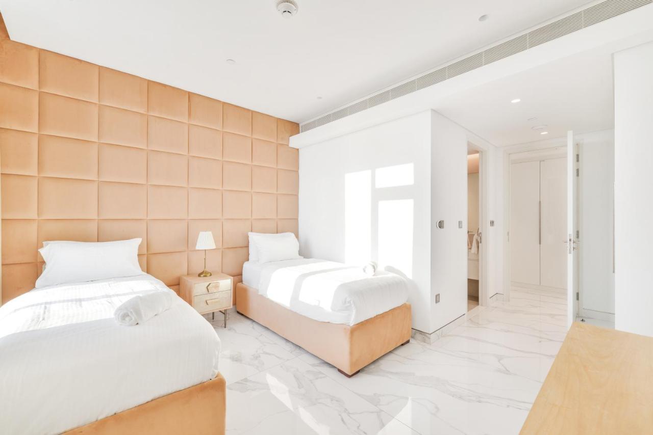 Luxe 3 Bedroom Oceanfront Apartment In The Heart Of Bluewaters Island Dubaj Exteriér fotografie