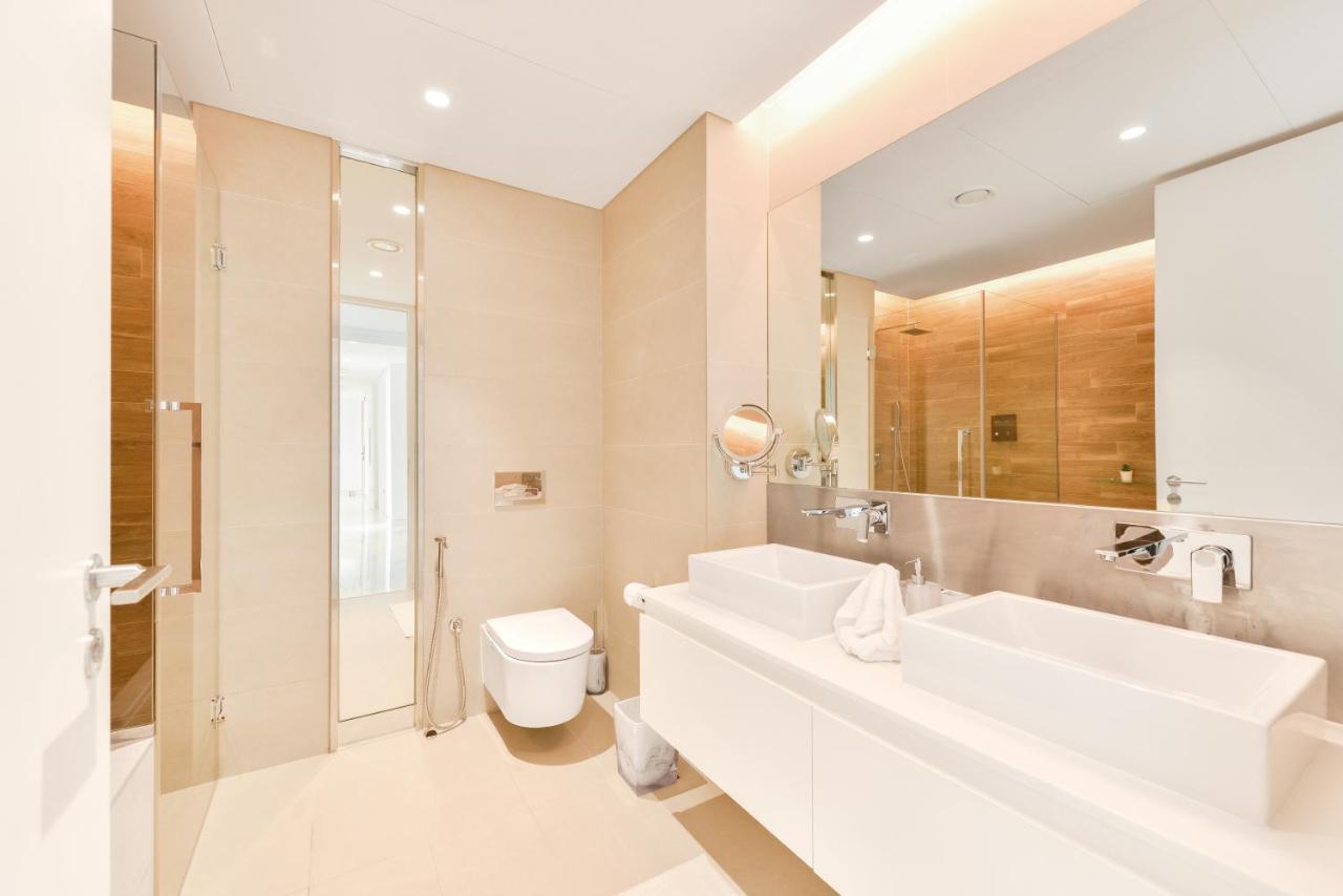 Luxe 3 Bedroom Oceanfront Apartment In The Heart Of Bluewaters Island Dubaj Exteriér fotografie
